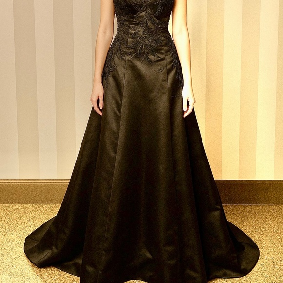 Jovani Black Satin Strapless Beaded Gown Formal Prom Size 10 - Picture 2 of 8